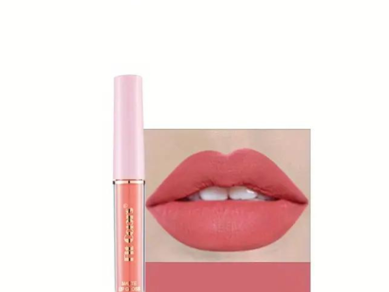 Matte Velvet Lipgloss, Smudge Proof, long hydration